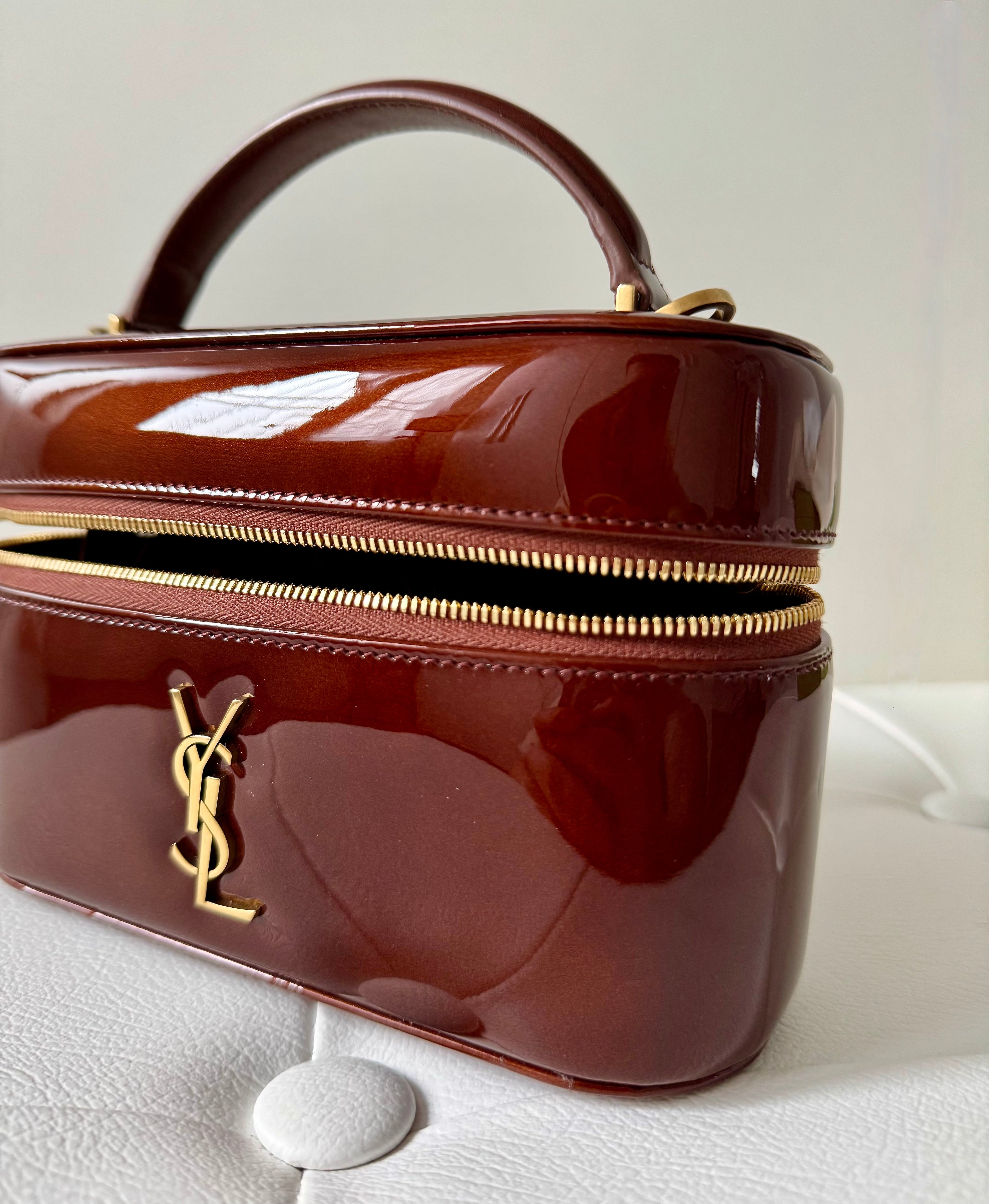Saint Laurent