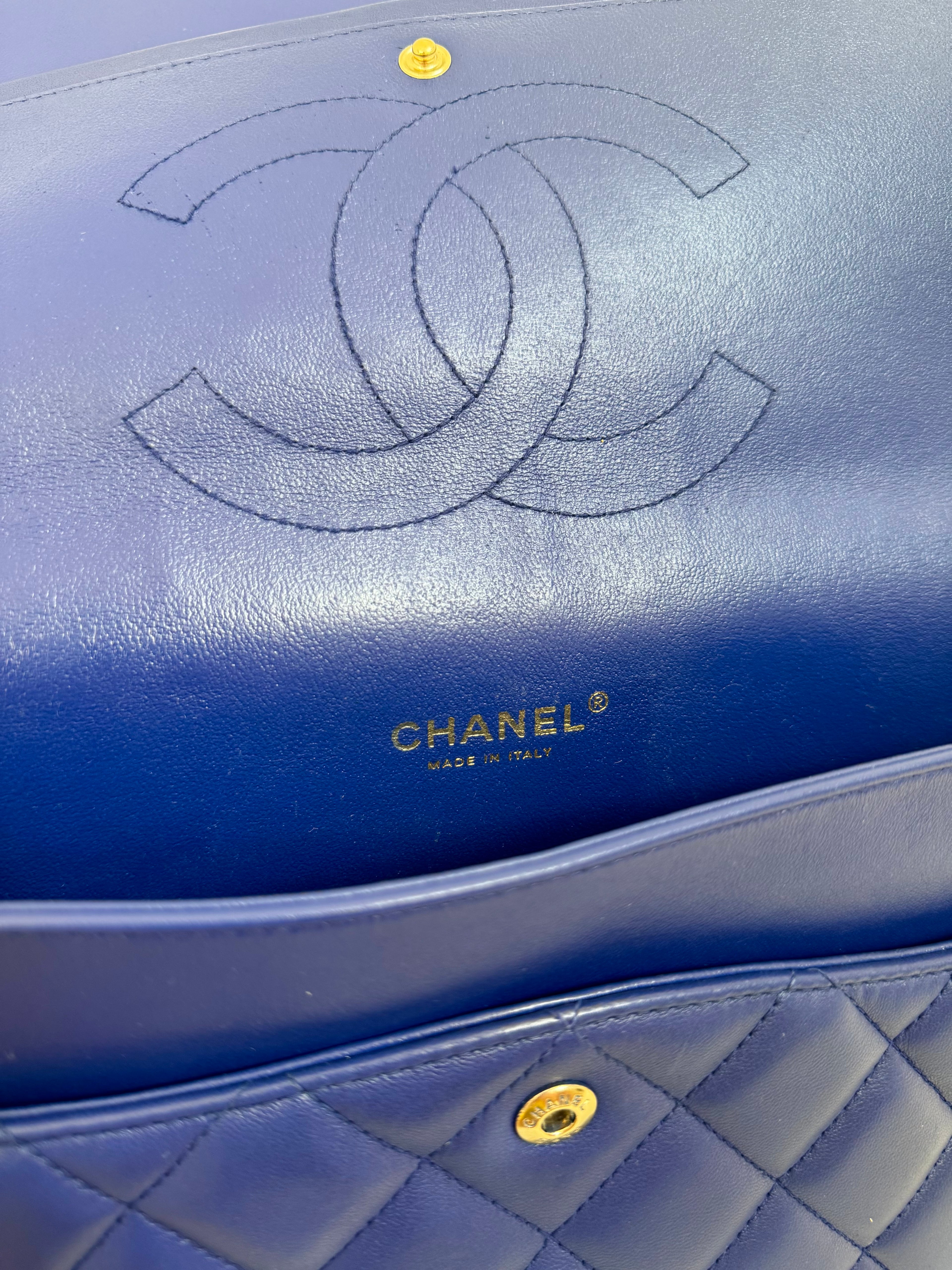 Chanel Maxi Jumbo