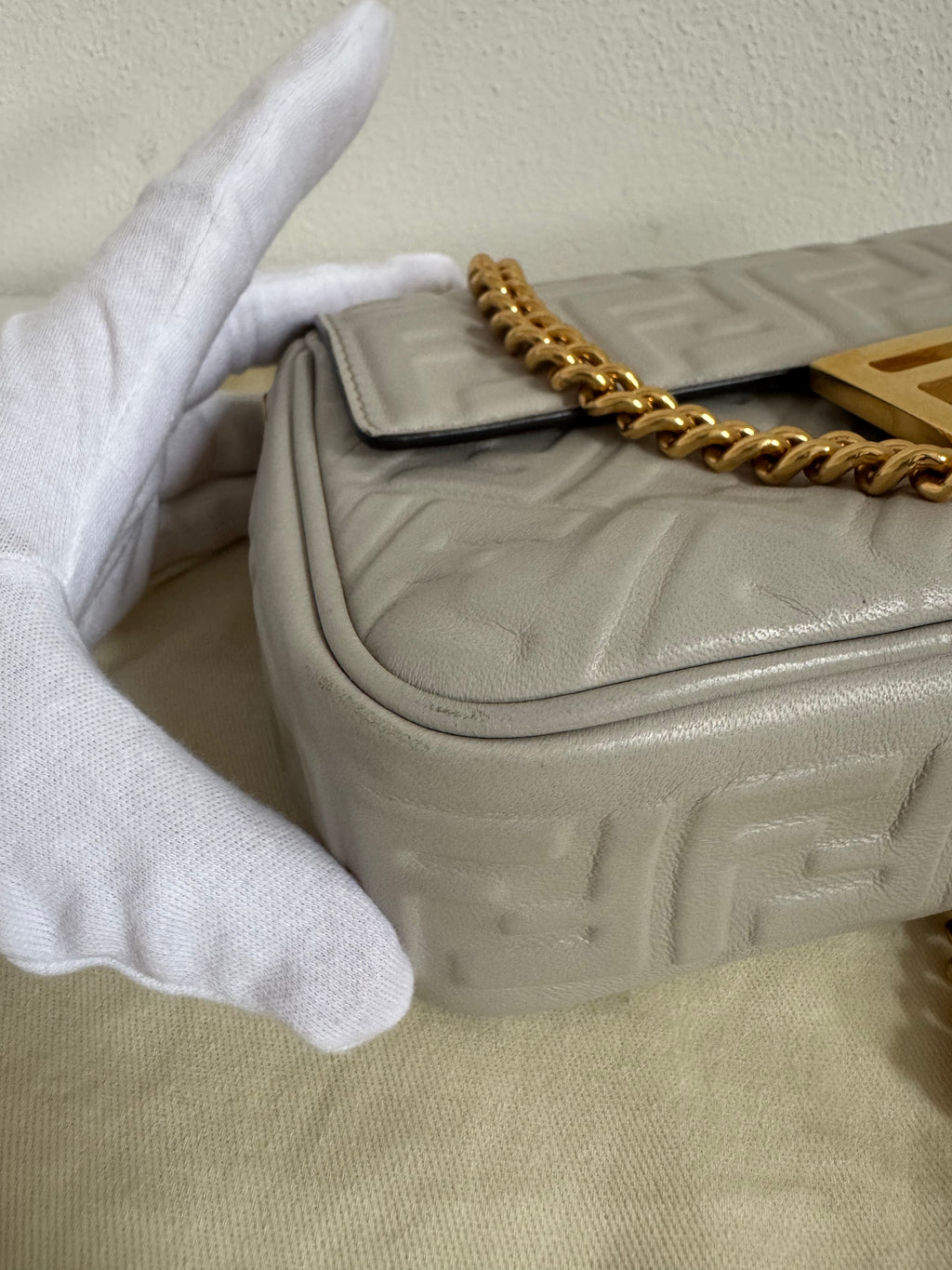 Fendi Baguette Midi Chain