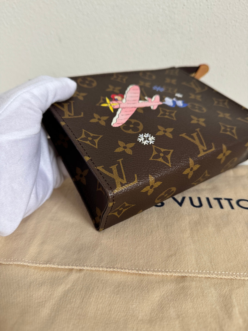 Louis Vuitton Toilet Trousse 19 Limited Edition