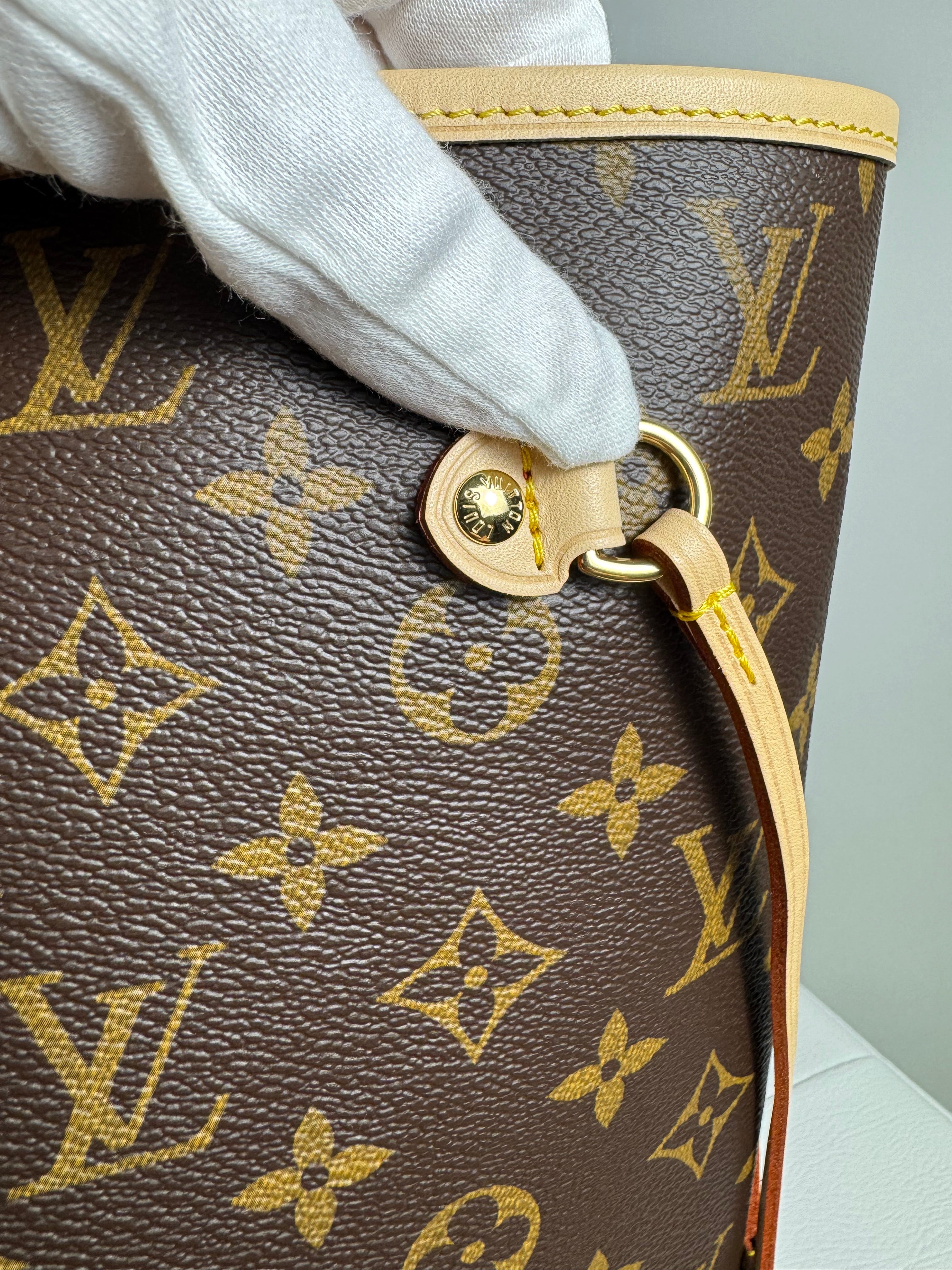 Louis Vuitton Neverfull MM