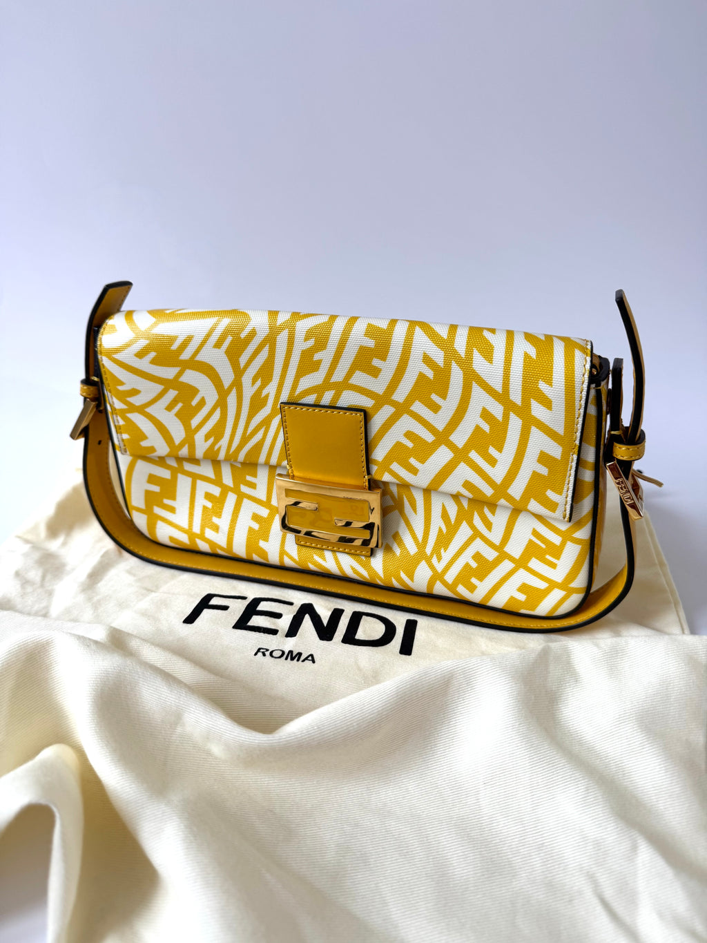 Fendi Baguette Vertigo Yellow