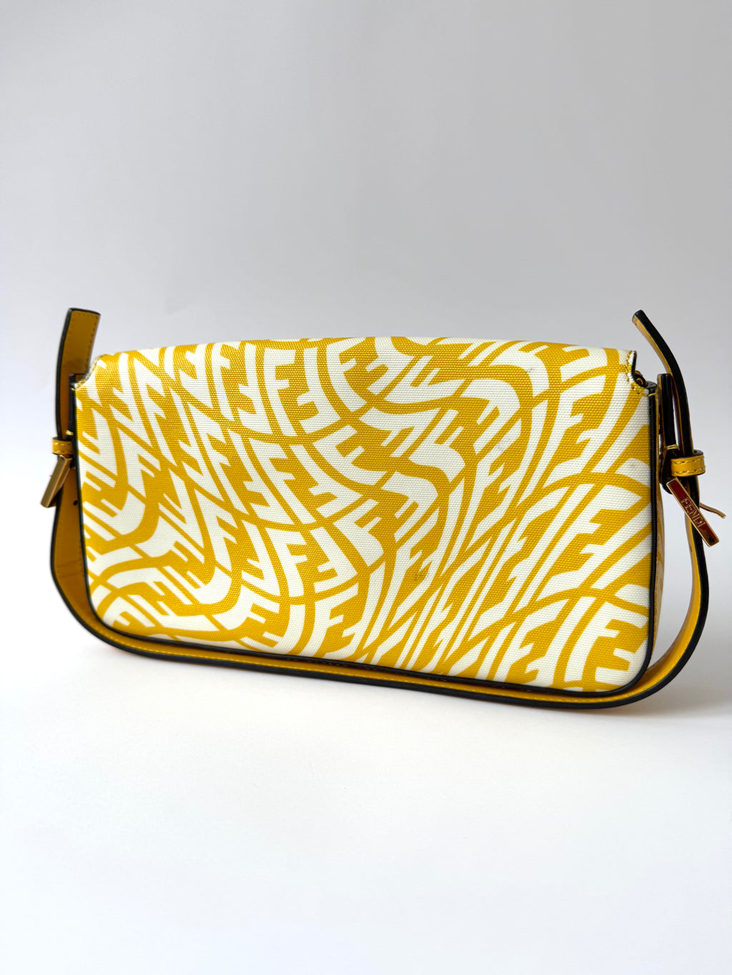 Fendi Baguette Vertigo Yellow